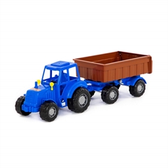 Traktor Majster (niebieski) z przyczepą Nr1 (w siatce)